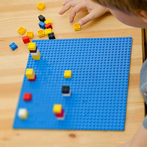 LEGO Classic - Base de Color Verde, Juguete de Construcción que Mide 25 centímetros de Lado, Genial para Complementar Todos tus Sets y Juegos (10700)
