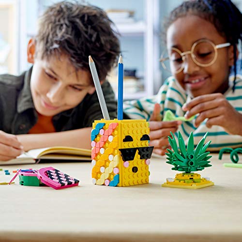 LEGO DOTS - Portalápices Piña, estuche creativo de juguete a partir de 6 años para construir y diseñar portalápices con forma de fruta, incluye piezas decorativas de colores (41906)