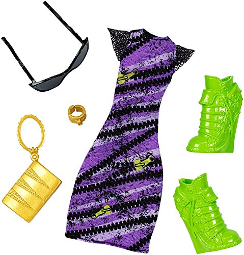 Monster High - DNX61 - Clawdeen Wolf Spooky Sweet Complete Look - Deluxe Doll Clothing Costume Fashion Pack