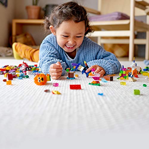 LEGO 11013 Classic Ladrillos Creativos Transparentes, Set de Construcción con Figuras de Animales para Niños y Niñas a Partir de 4 Años