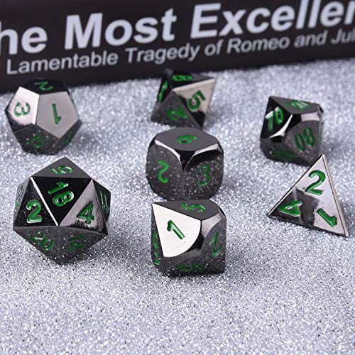 SIQUK Metal Polyhedral 7-Die Dice Set, Negro Brillante Pintado y números Verde Oscuro Zinc aleación Dice con Metal, Juego de rol Juego de Dados fijado para Mazmorras y Dragones RPG Dice Gaming D & D