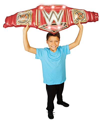 WWE Airnormous | Banner Inflable de cinturón masivo | WWE Universal Championship | Cinturón DLX WWE con Sonidos | Juego de rol | 137 cm de Ancho