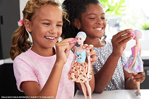 Barbie Color Reveal, muñeca que revela sus colores con agua, incluye ropa y accesorios, regalo para niñas y niños 3-9 años (Mattel GMT48) , color/modelo surtido