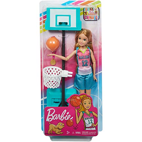 Barbie Dreamhouse Adventures, Stacie A Jugar el Basket Muñeca con Accesorio de Deportes (Mattel GHK35)