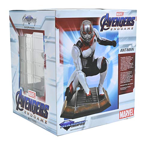 Diamond Select Toys Marvel Gallery: Avengers End Game - Quantum Realm Ant-Man PVC Diorama (MAY192368)