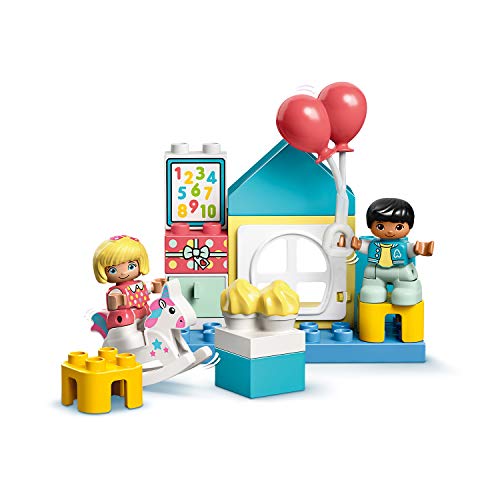 LEGO 10925 DUPLO Cuarto de Juegos, Juguete de construcción para Niños de +2 años con 2 Figuritas y Caja en forma de Casa