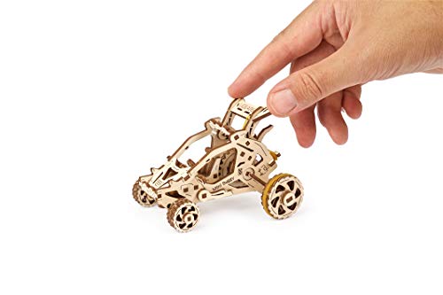 UGEARS Mini Buggy - Puzzle 3D para niños y Adultos - Kit de Modelo mecánico de vehículo de Motor pequeño - Kits de Modelo de Madera para Adultos para Construir - Magnífico Regalo para niños y niñas