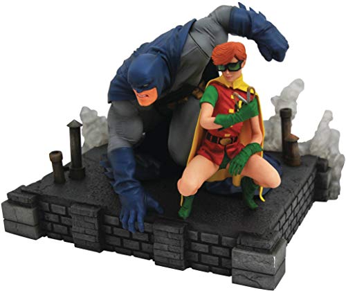 Dark Knight Returns Batman and Robin PVC Figure