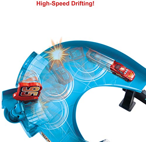 Disney Cars - Circuito Doble Rust-Eze, pista de coches de juguetes (Mattel GNW06)