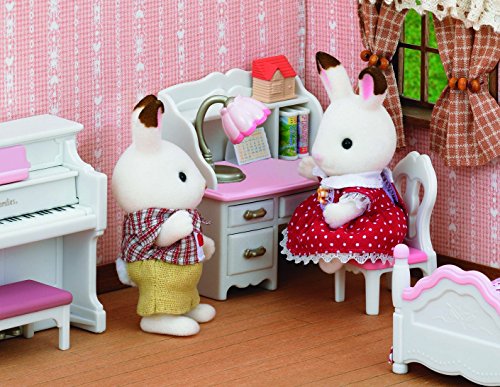 EPOCH Girl'S Room Set Sylvanian Families Mini muñecas y Accesorios, Multicolor (2953) , Modelos/colores Surtidos, 1 Unidad