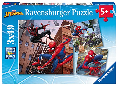 Ravensburger Juego de 3 Puzzles con el Personaje de Marvel; El Hombre Araña de la Marca, Tres Rompecabezas, Cada uno Tiene 49 Piezas