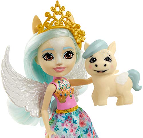 Royal Enchantimals Muñeca Pegaso con pegaso mascota de juguete (Mattel GYJ03)