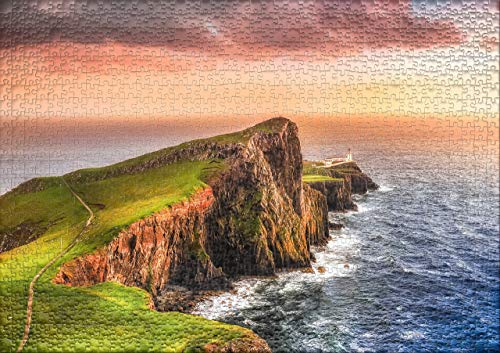 Ulmer Puzzleschmiede - Puzzle Skye - Puzzle de 1000 Piezas - Neist Point con un Faro en la Isla Escocesa de Skye