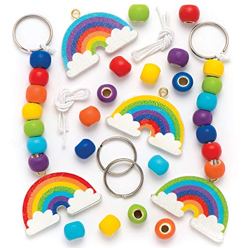 Baker Ross Kits de llavero y colgante de madera con el arcoíris que los niños pueden decorar - Juego de manualidades infantiles divertidas (pack de 4)