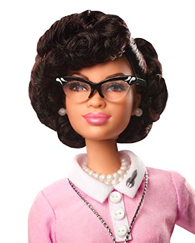 Barbie - Muñeca Katherine Johnson de Grandes Mujeres (Mattel FJH63)
