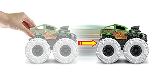Hot Wheels Monster Trucks Twisted Tredz Bone Shaker Coche de juguete, regalo para niños +3 años (Mattel GVK38)