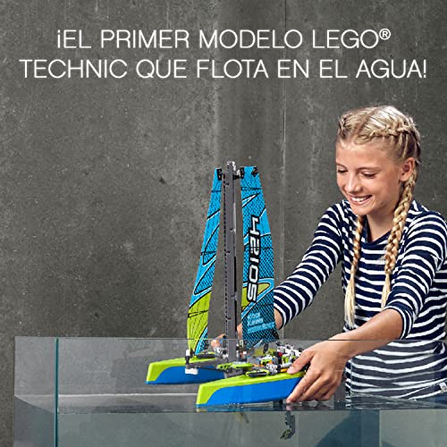 LEGO 42105 Technic 2en1 Catamarán a Barco de Carreras, Juguete de Construcción de Modelismo, Barco Flotante, Juguete para Niños 8 Años