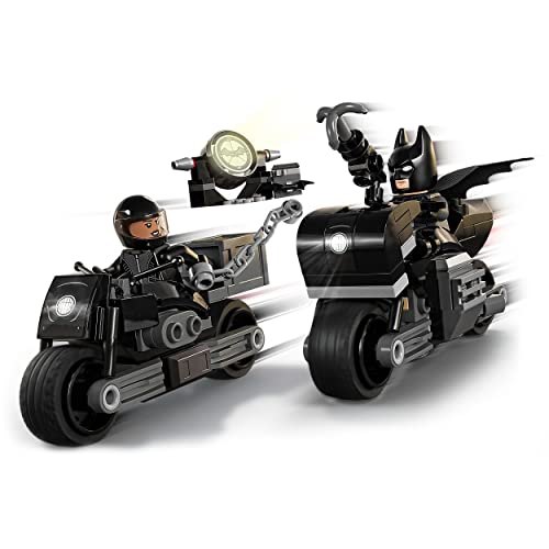 LEGO 76179 DC Batman y Selina Kyle Persecución en Moto, Set de Construcción de Catwoman, Juguete con Batseñal Que Brilla en la Oscuridad