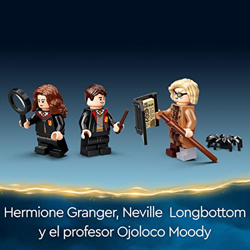 LEGO 76397 Harry Potter Momento Hogwarts Clase de Defensa, Set de Construcción, Juego de Viaje en Forma de Libro con Mini Figuras