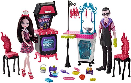 Monster High FCV75 - Juego de Cocina de Vampiro Familiar con 2 Unidades de muñecas - Draculaura y Drácula
