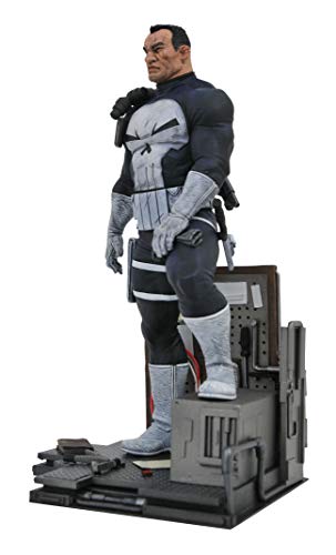 Diamond Select Toys Marvel Gallery Punisher Comic PVC Statue (MAY192378)