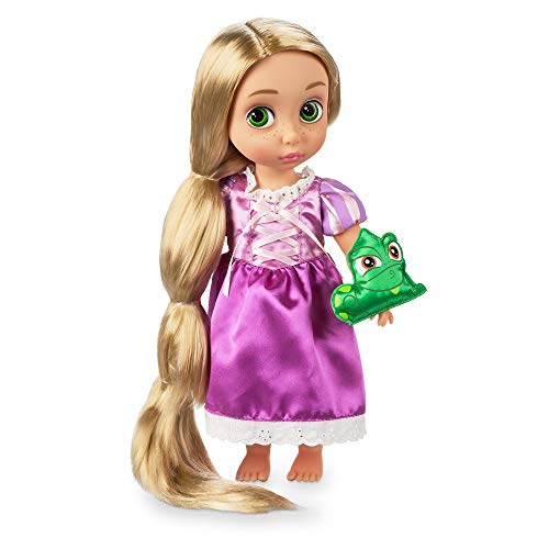 Disney Store: muñeca en versión niña Coleccionable de Rapunzel (colección Animators), Enredados, 39 cm, Pelo enraizado y Traje realistas, Peluche de Pascal en Raso Acolchado, para Mayores de 3 años