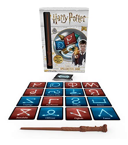 Goliath Games Harry Potter Spellcasters A Charade Game with A Magic Spin - Lanza tu hechizo y domina tu magia - Incluye réplica de la varita de hechizos de Harry Potter, 32 cartas de hechizos