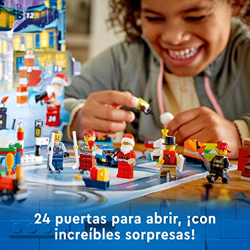 LEGO 60303 City: Calendario de Adviento de 2021, Niños a Partir de 5 Años, con Tablero de Juego y 6 Mini Figuras