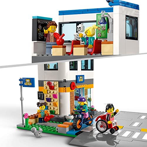 LEGO 60329 City Día de Colegio, Set con Autobús de Juguete, 2 Clases y Bases de Carretera para Niños y Niñas 6 Años
