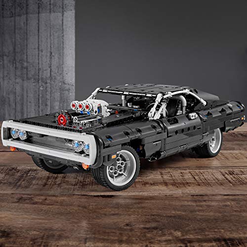 LEGO Technic 42111 - 1970 Dodge Charger R/T Fast and Furious (1077 Piezas)