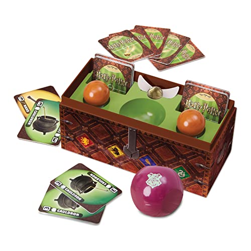 Spin Master Games - Harry Potter Catch The Golden Snitch, A Quidditch Board for Witches, Wizards and Muggles, Family Game Ages 8 & up, 6063729