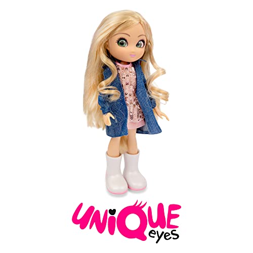 Unique Eyes - Muñeca Amy, Fashion Doll, Ojos Que te siguen de Color Verdes, Vestida con un Estilo de Ropa Moderno, Tiene el Pelo Rubio y Largo, Desde 3 años, 3 Modelos Diferentes, Famosa (MYM00100)