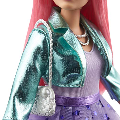 Barbie- Muñeca Daisy de Princess Adventure Vestida de Princesa (30 cm) con Mascota, para niñas de 3 a 7 años (Mattel GML77)