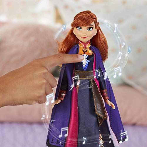 Hasbro Disney Frozen - Muñeca Anna Cantando con música en Vestido Lila de Disney Frozen 2, Juguete para niños a Partir de 3 años