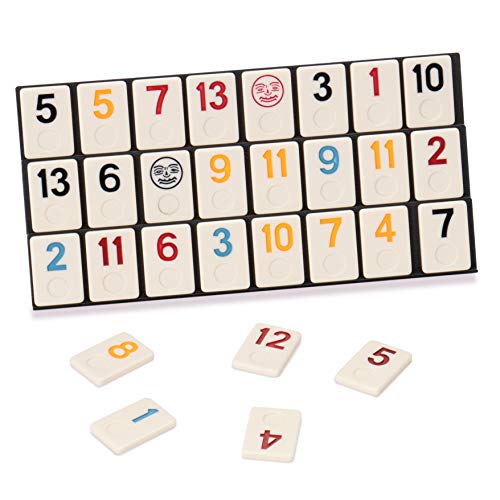 Okey Rummy: The Turkish Tile Game - Juego de mesa para juegos de mesa, carreras y siete pares – Incluye 104 azulejos numerados, 2 falsos comodines, 4 soportes para azulejos, 1 troquel e instrucciones
