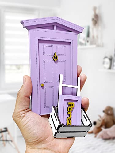Puerta de madera del Ratoncito Pérez en color violeta, escalera y caja para el diente. (Violeta)