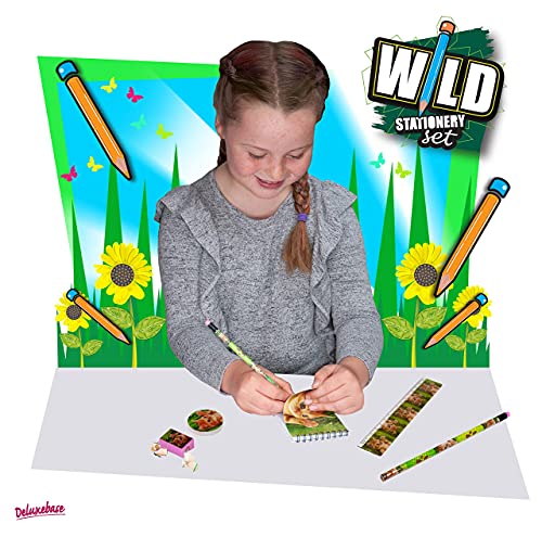 Wild Stationery Set - Gatito de Deluxebase. Este bonito set de papelería para chicas incluye 2 lápices, goma de borrar, sacapuntas, regla y cuaderno