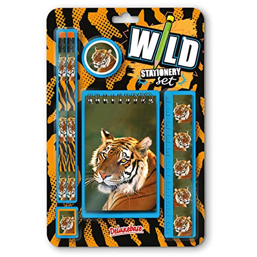 Wild Stationery Set -Tigre de Deluxebase. Este molón set de papelería para chicos incluye 2 lápices, goma de borrar, sacapuntas, regla y cuaderno
