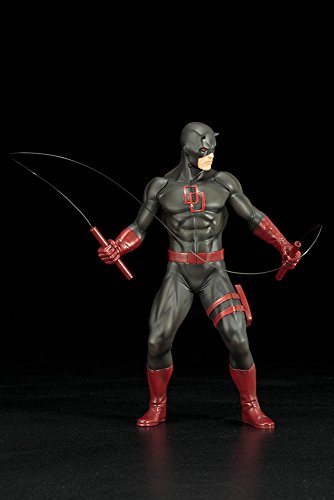 Daredevil Traje Negro Estatua 18.5 CM The Defenders Series Marvel ARTFX+