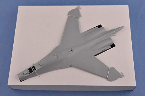 Hobbyboss 81712 "SU-27 Flanker temprana Kit de plástico Modelo, 1: 48 Escala