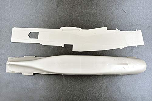 Trumpeter 05618 - USS Intrepid Cv-11 - Escala 1/350 - Caja de montaje de plástico