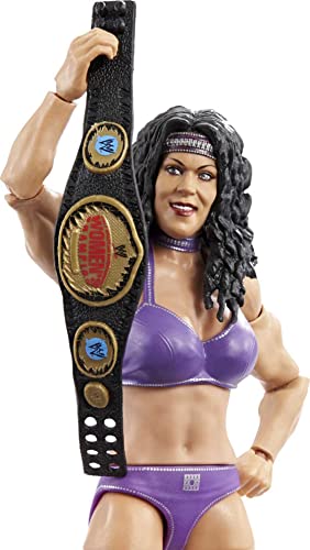 WWE Élite Wrestlemania Figura Chyna, muñeca articulada de Juguete con Accesorios (Mattel GVC09)