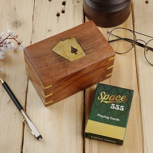 Ajuny Caja de almacenamiento hecha a mano de madera decorativa con 2 juegos de cartas con diseño de oso de latón fino, regalos de inauguración de la casa