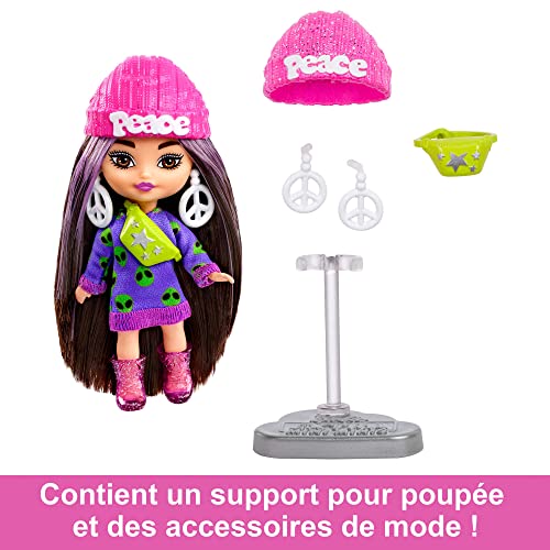 Barbie Extra Mini Minis Vestido aliens Muñeca pequeña con conjunto de moda, juguete +3 años (Mattel HLN46)