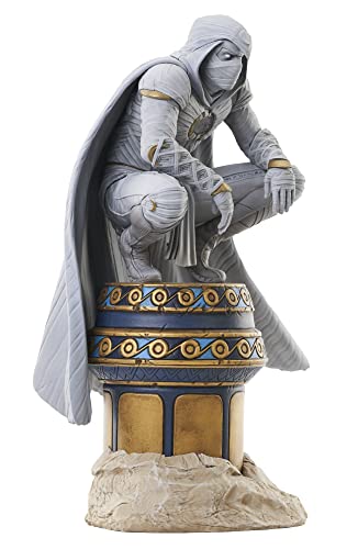Diamond Select Estatua Caballero Luna sobre Pilar egipcia 25cm
