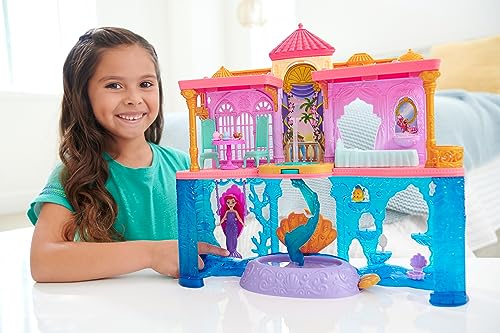 Disney Princess Minis Castillo de Ariel Casa de muñecas La Sirenita 2 pisos con figura, muebles y accesorios, juguete +3 años (Mattel HLW95)