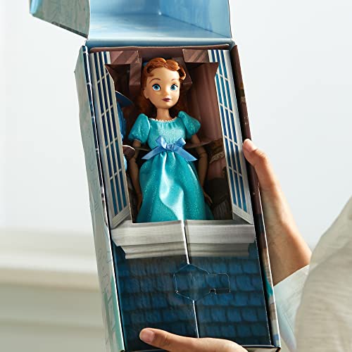 Disney Store Muñeca clásica de Wendy, Peter Pan, Altura: 27 cm, Incluye un Cepillo, muñeca Completamente articulada con un Vestido de Raso, para Mayores de 3 años