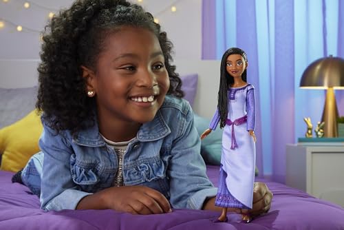 Disney Wish El Poder de los Deseos, Asha Muñeca con vestido morado y accesorios, inspirado en la película, juguete +3 años (Mattel HPX23)