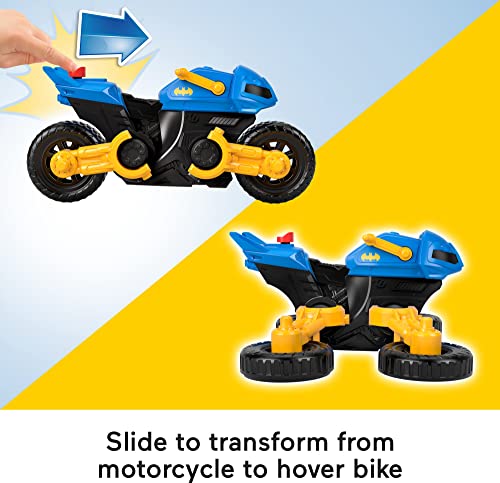 Imaginext DC Super Friends Batman y su Batcycle Figura con moto de juguete que se convierte en lanzador de discos, +3 años (Mattel HNX91)