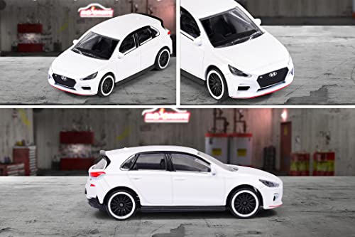Majorette – Street Cars – Hyundai i30N – Coche de Juguete (7,5 cm) con Rueda Libre y suspensión – Modelo de Coche pequeño para niños a Partir de 3 años, Color Blanco